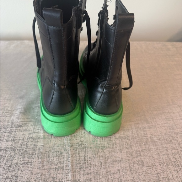 Black Boots with Green Soles - Picture 7 of 9